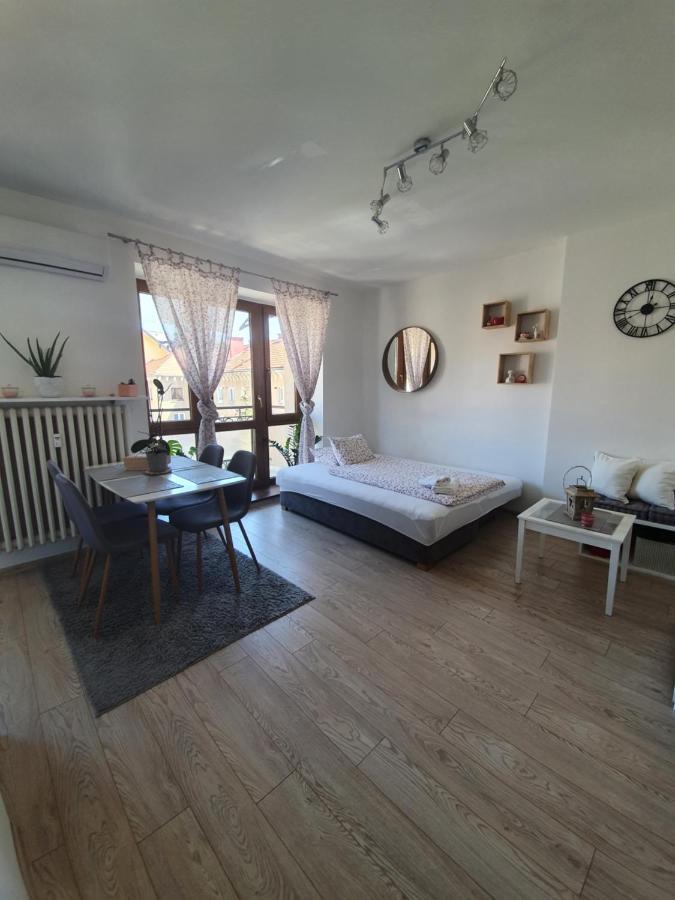 Emily Apartment Kosice Bagian luar foto