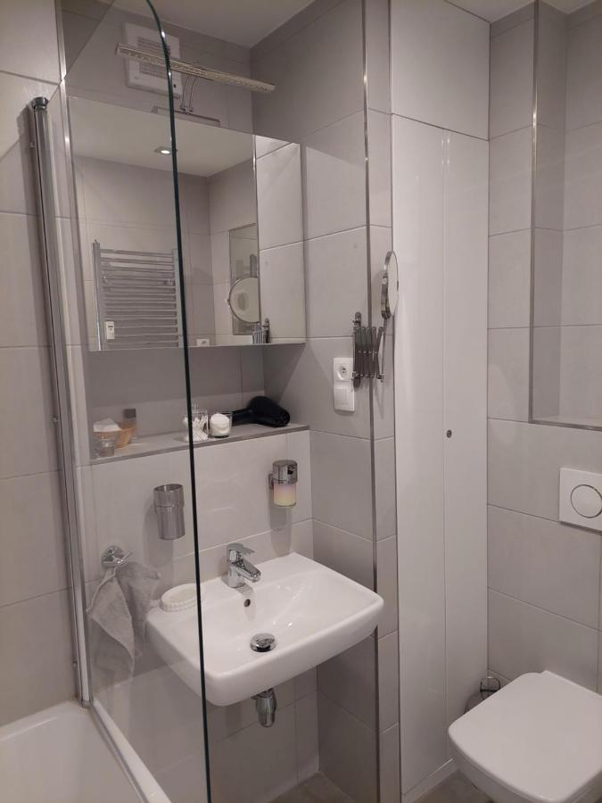 Emily Apartment Kosice Bagian luar foto