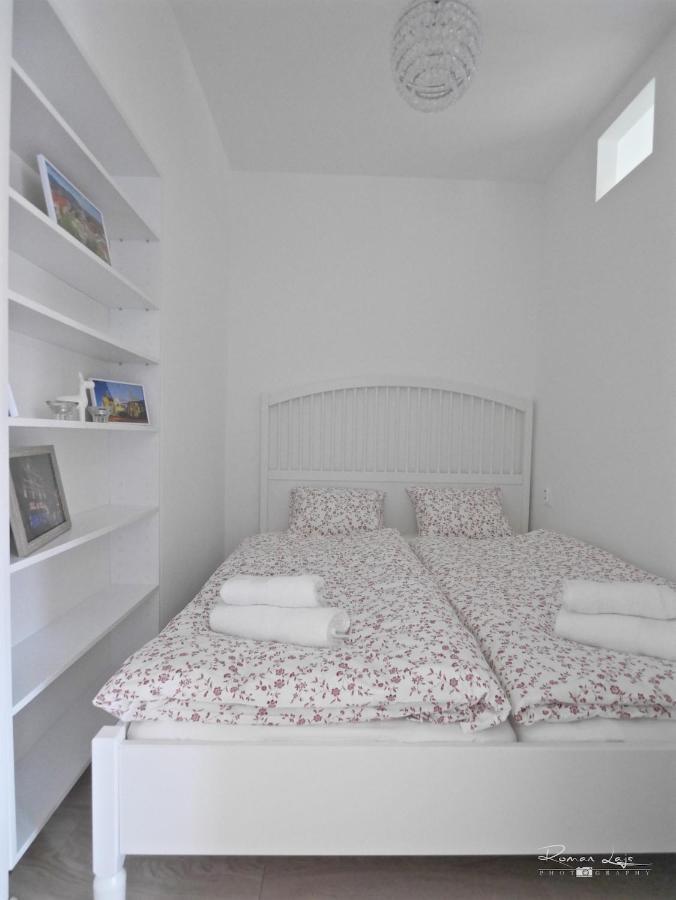 Emily Apartment Kosice Bagian luar foto